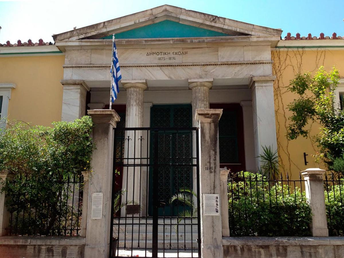 Апартаменты Adrianou At Heart Of Plaka Афины Экстерьер фото