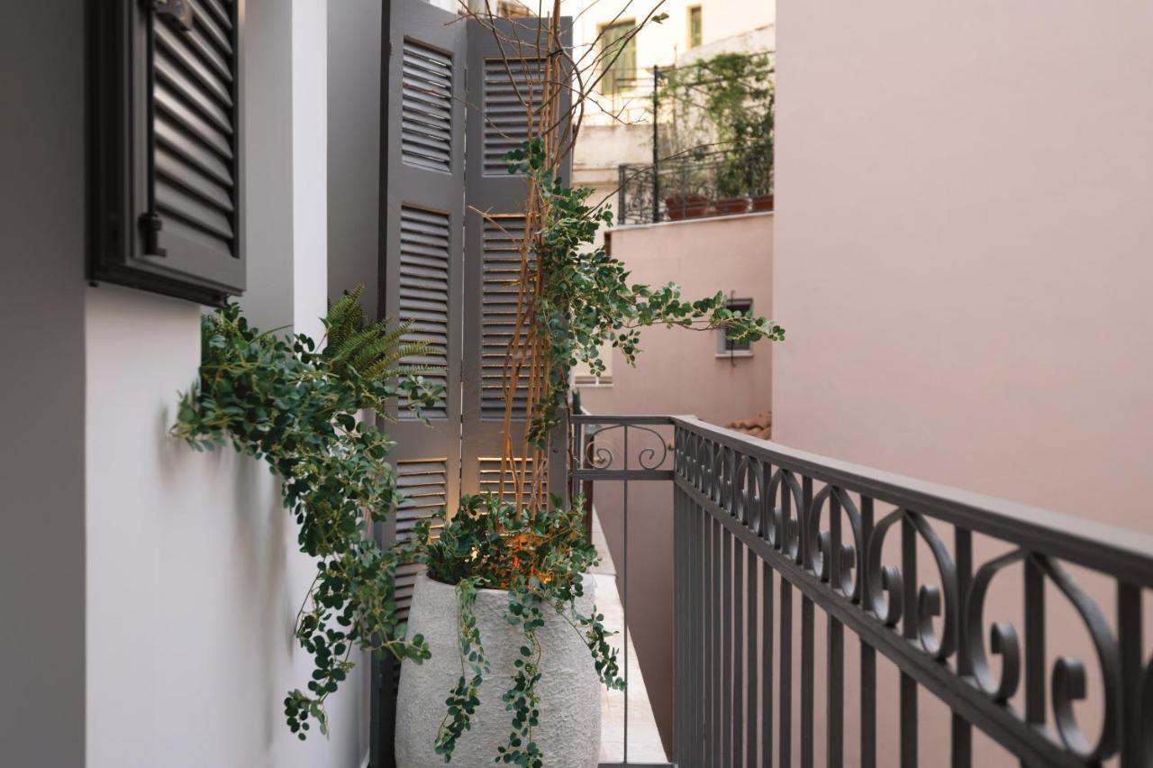 Апартаменты Adrianou At Heart Of Plaka Афины Экстерьер фото