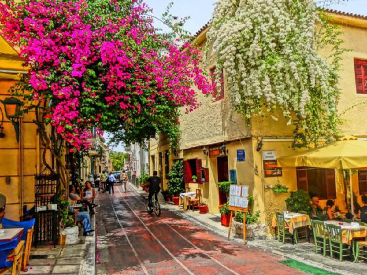 Апартаменты Adrianou At Heart Of Plaka Афины Экстерьер фото